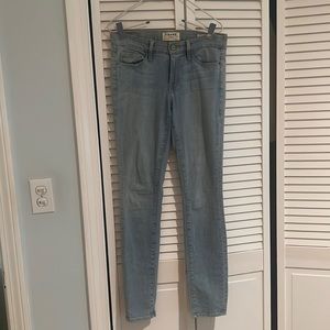 FRAME Skinny Jeans Light Wash - size 28
